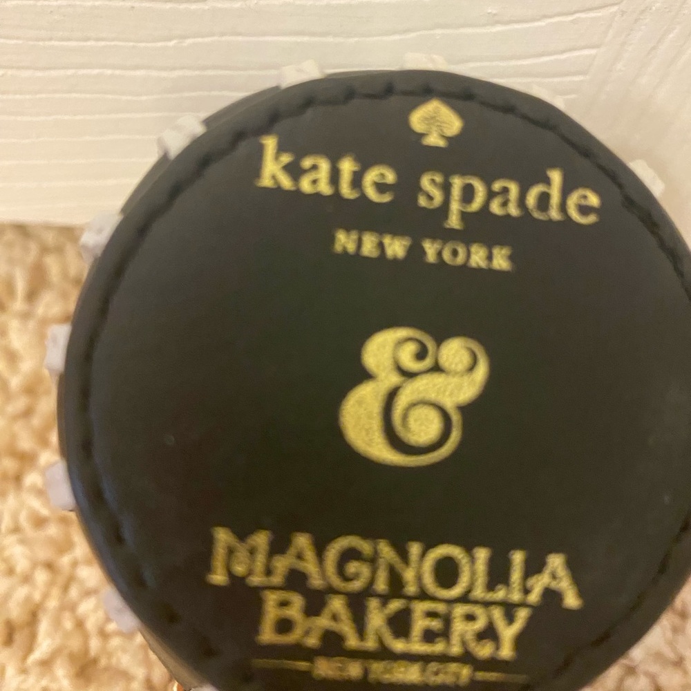 Rare Kate Spade Magnolia Bakery Cupcake, new, without tags, comes with dust bag. - Picture 3 of 6